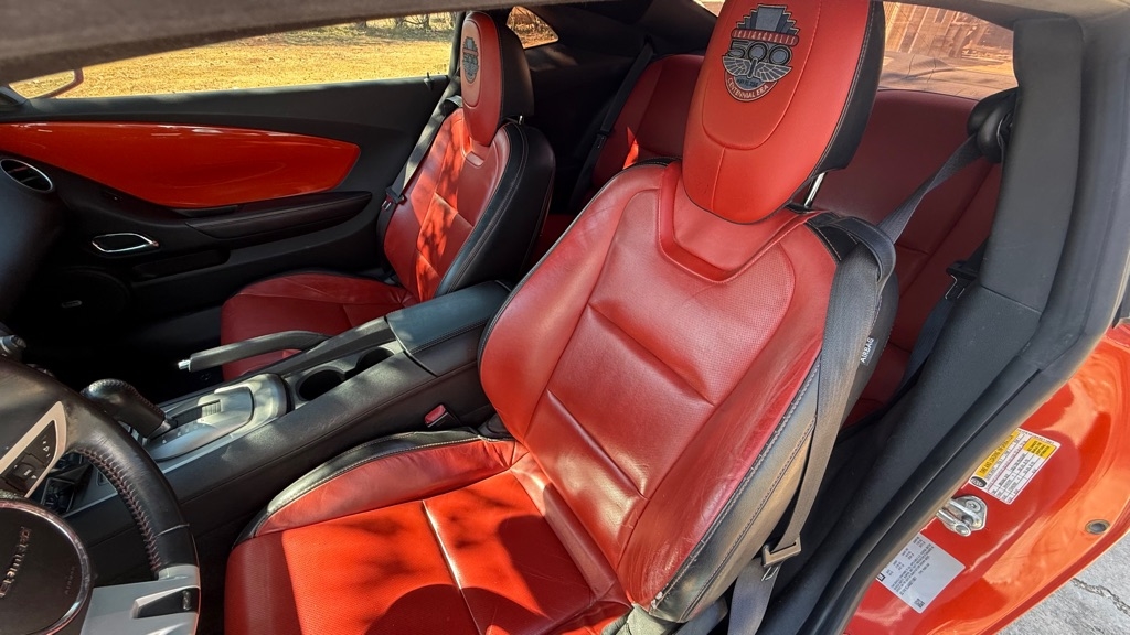 2010 Chevrolet Camaro 2SS's photo