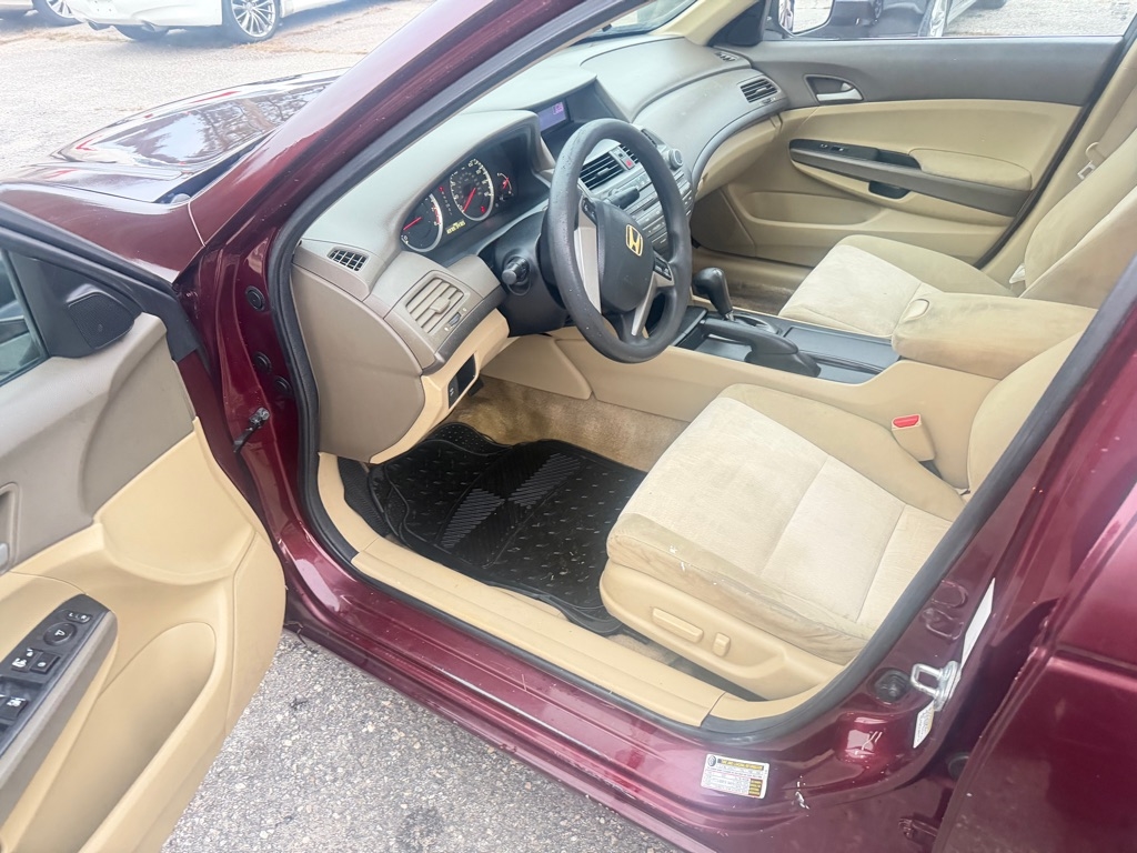 Honda Accord LX-P Sedan AT 2010