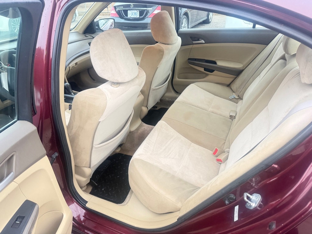 Honda Accord LX-P Sedan AT 2010