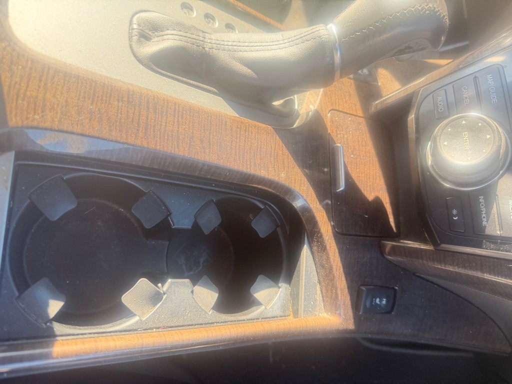 Acura MDX 6-Spd AT w/Tech Package 2012