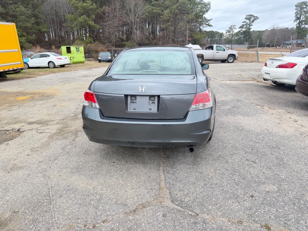 Honda Accord LX sedan AT 2010