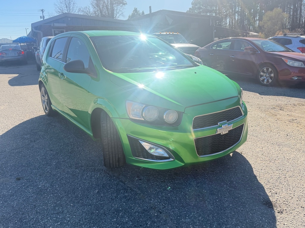 Chevrolet Sonic RS Auto 5-Door 2015
