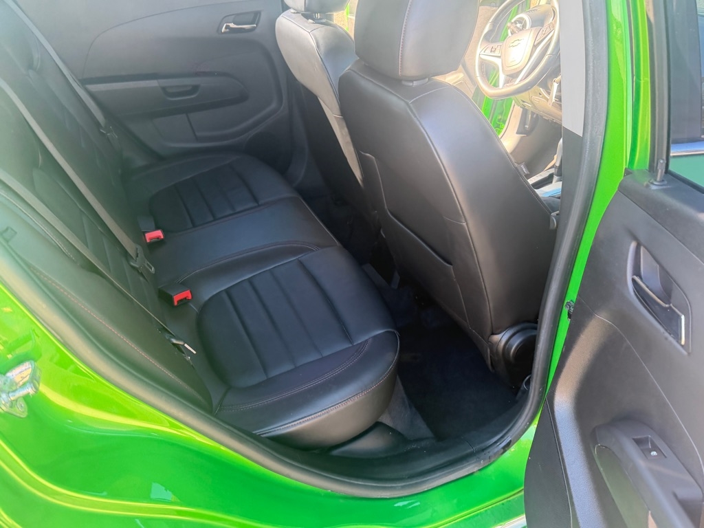 Chevrolet Sonic RS Auto 5-Door 2015