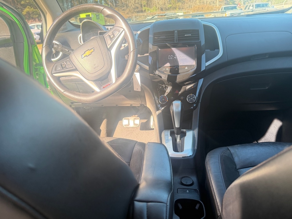 Chevrolet Sonic RS Auto 5-Door 2015