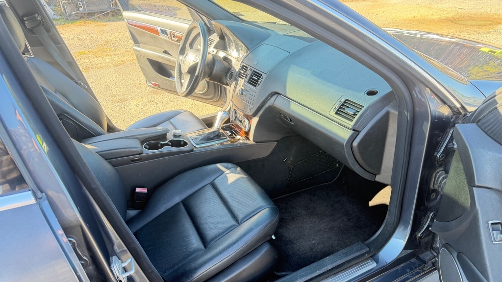 Mercedes-Benz C-Class C300 4MATIC Sport Sedan 2009