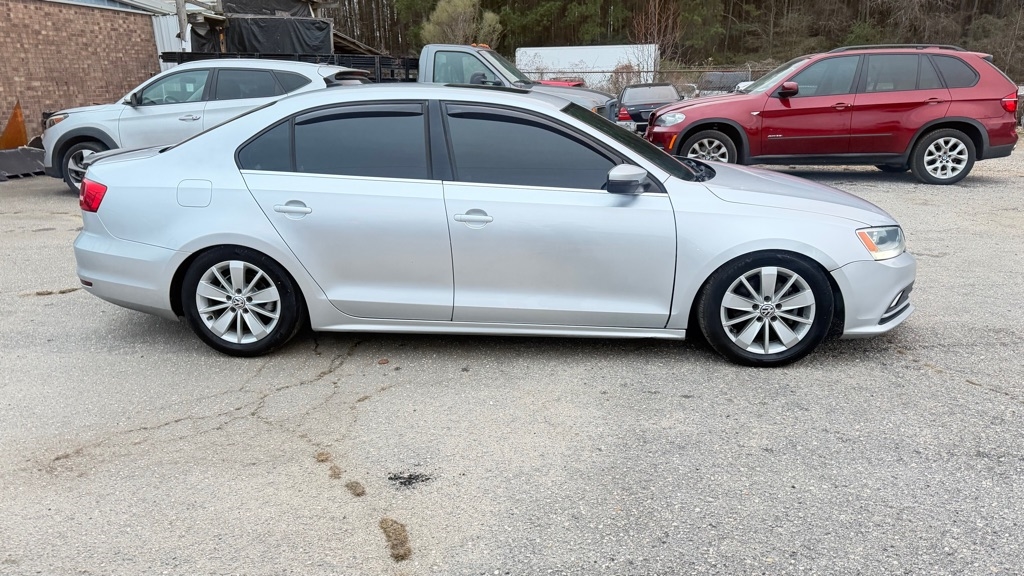 Volkswagen Jetta SE 6A 2015