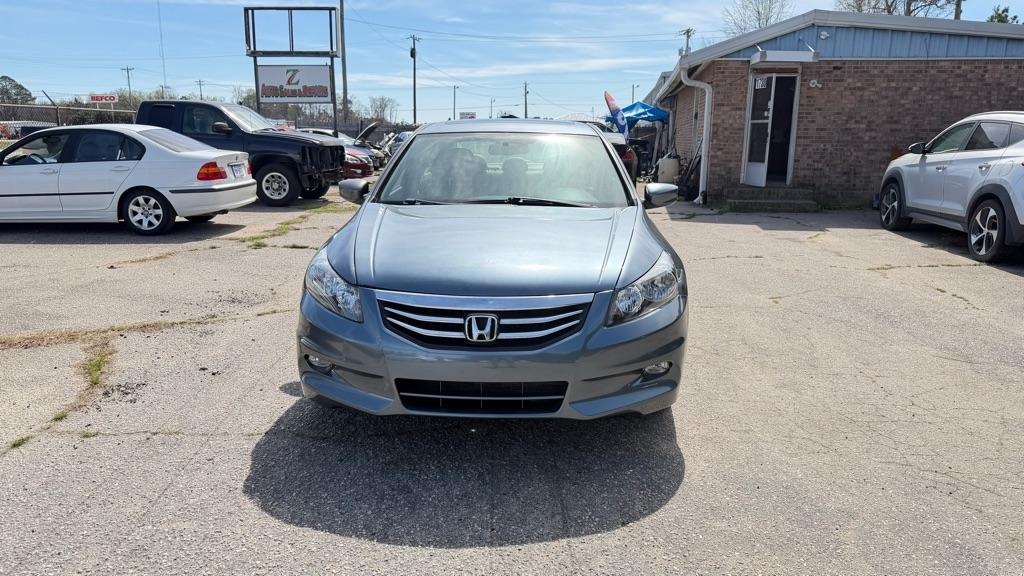 Honda Accord EX-L V-6 Sedan AT 2011