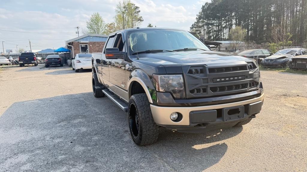Ford F-150 XL SuperCrew 5.5-ft. Bed 4WD 2013