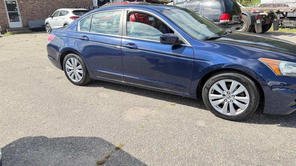 Honda Accord EX-L Sedan AT 2011