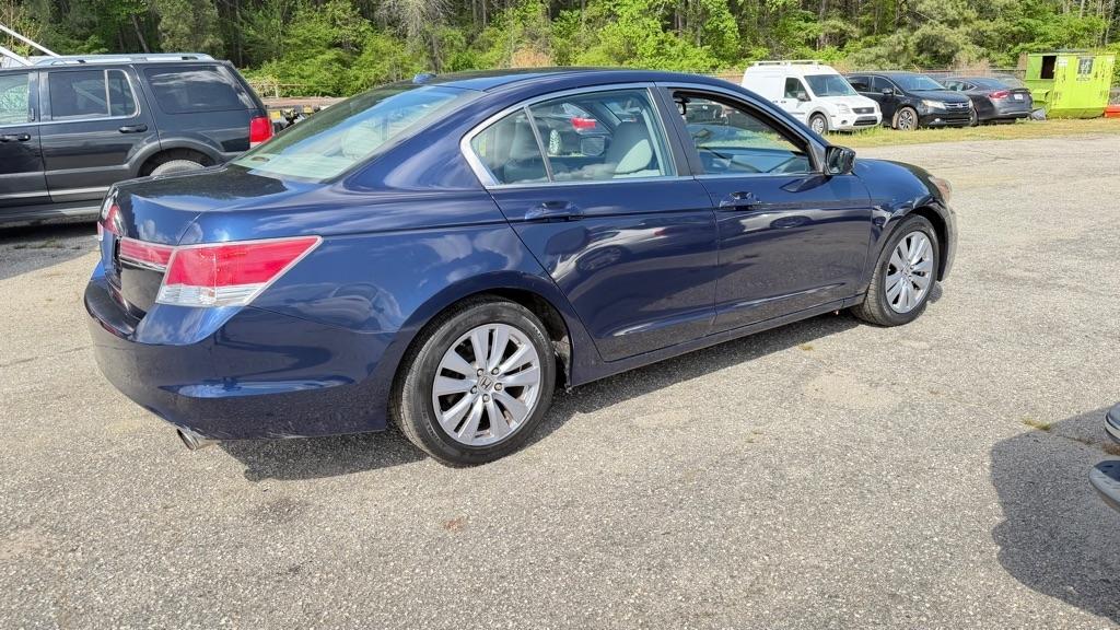 Honda Accord EX-L Sedan AT 2011