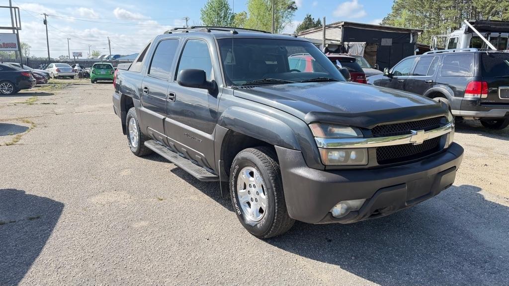 Chevrolet Avalanche 1500 4WD 2003