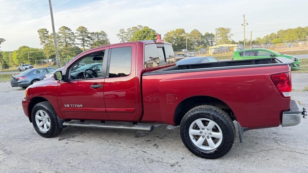 Nissan Titan S King Cab 4WD 2013