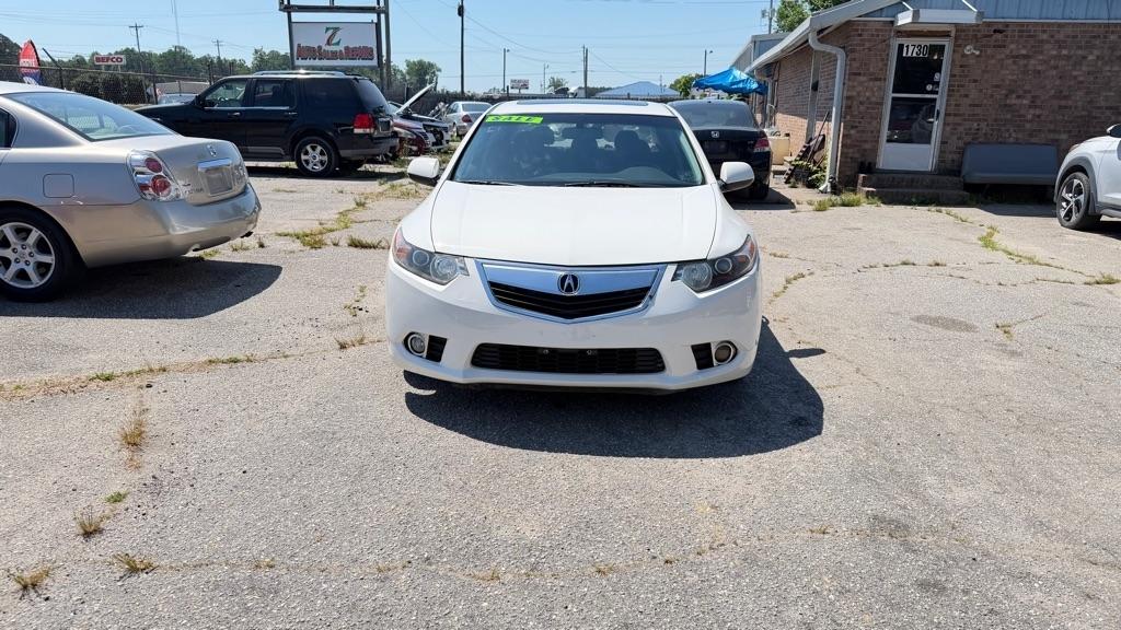 Acura TSX 5-Speed AT with Tech Package 2009