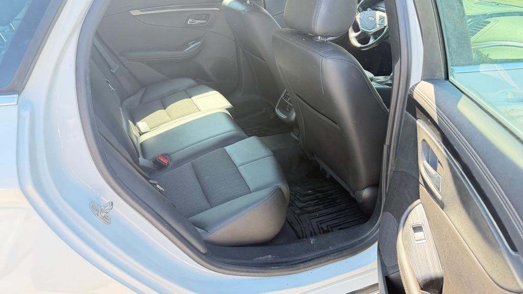 Chevrolet Impala LT 2018