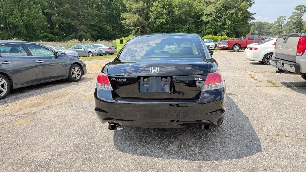 Honda Accord EX-L V-6 Sedan AT 2009