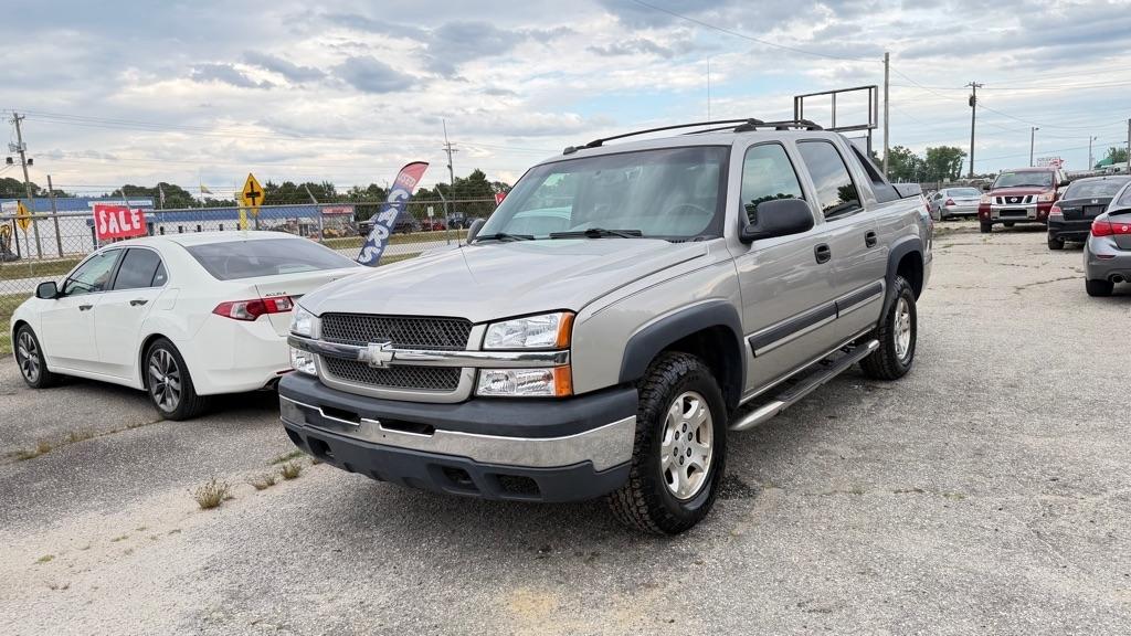 Chevrolet Avalanche 1500 2WD 2004