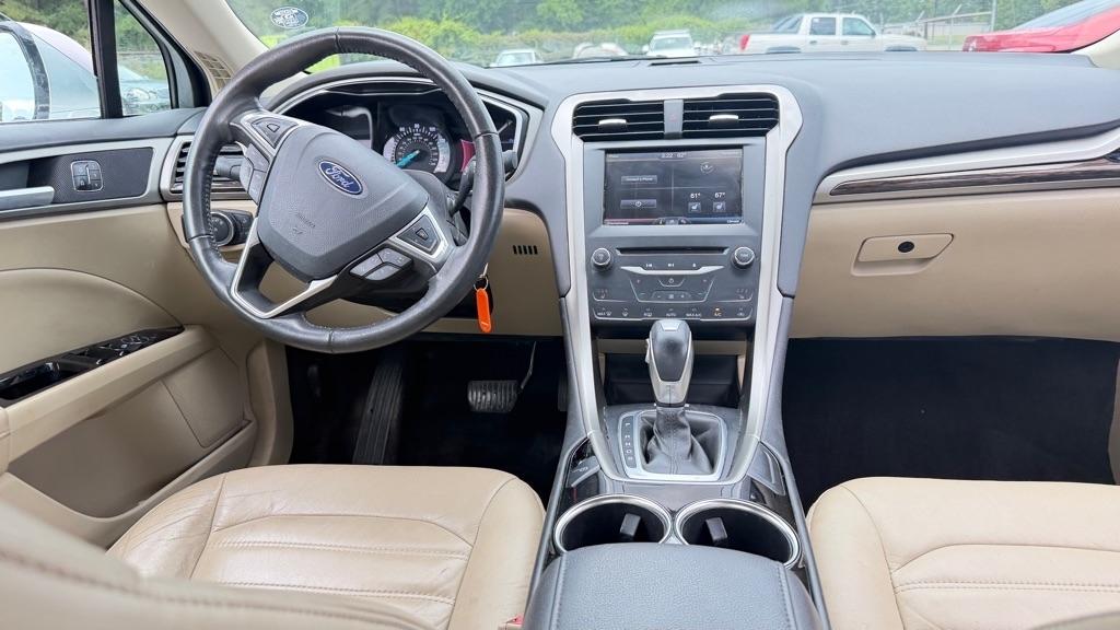 Ford Fusion SE 2013