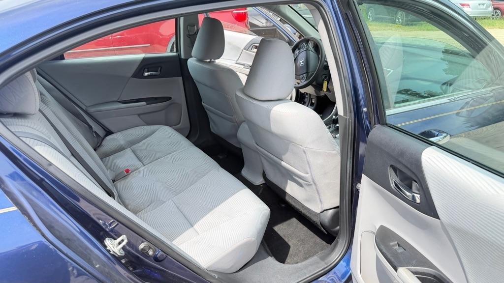 Honda Accord LX Sedan CVT 2015