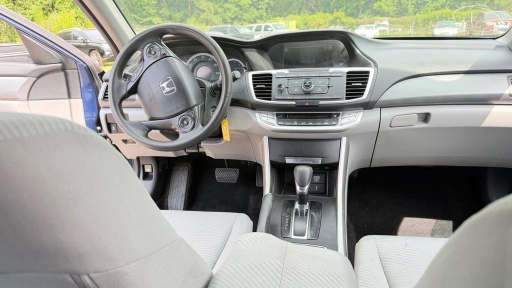 Honda Accord LX Sedan CVT 2015