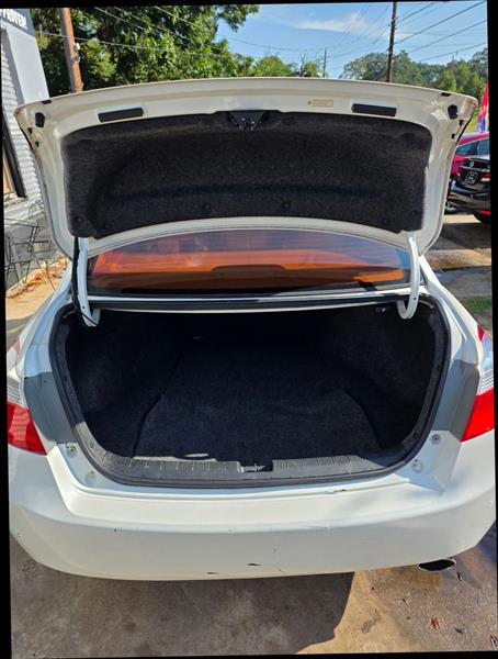 2014 Honda Accord LX photo 19