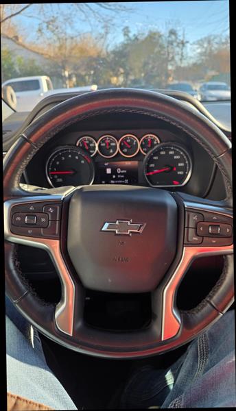 Chevrolet Tahoe  2021