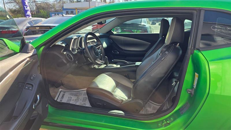 Chevrolet Camaro  2011