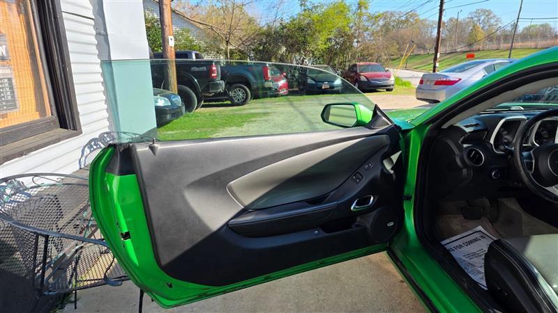 Chevrolet Camaro  2011