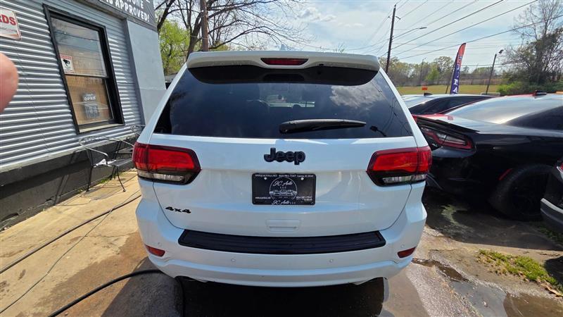 Jeep Grand Cherokee  2015