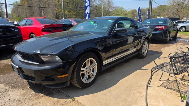 Ford Mustang  2010