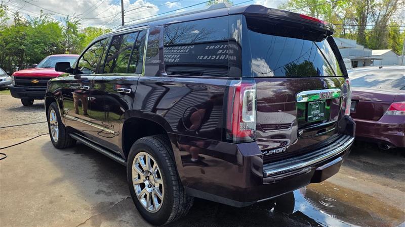 GMC Yukon Denali  2017