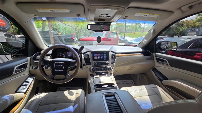 GMC Yukon Denali  2017