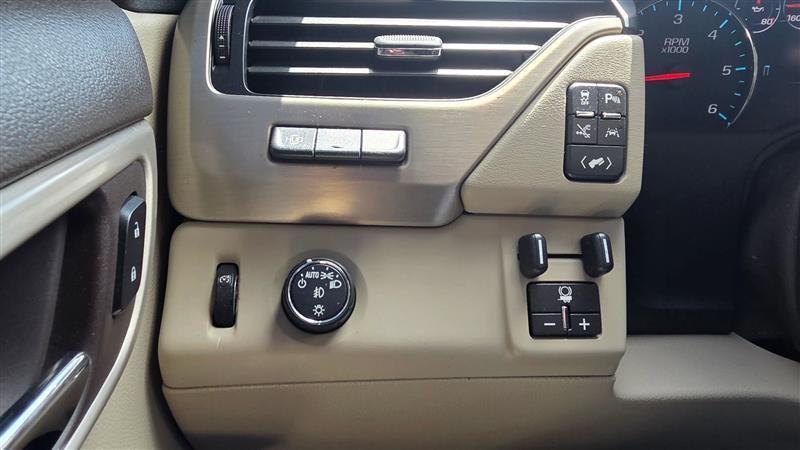 GMC Yukon Denali  2017