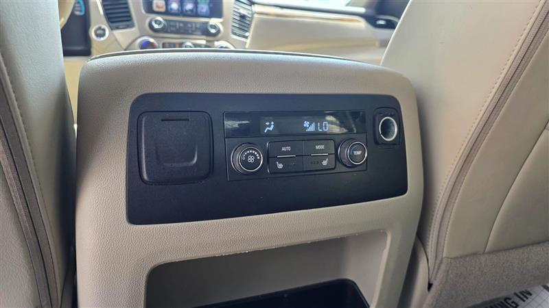 GMC Yukon Denali  2017