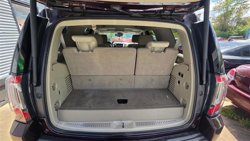 GMC Yukon Denali  2017