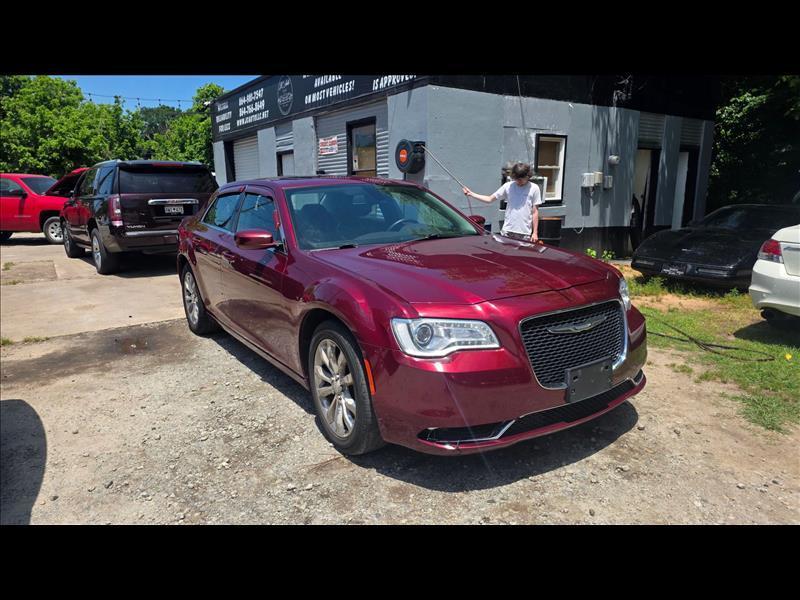 Chrysler 300  2017