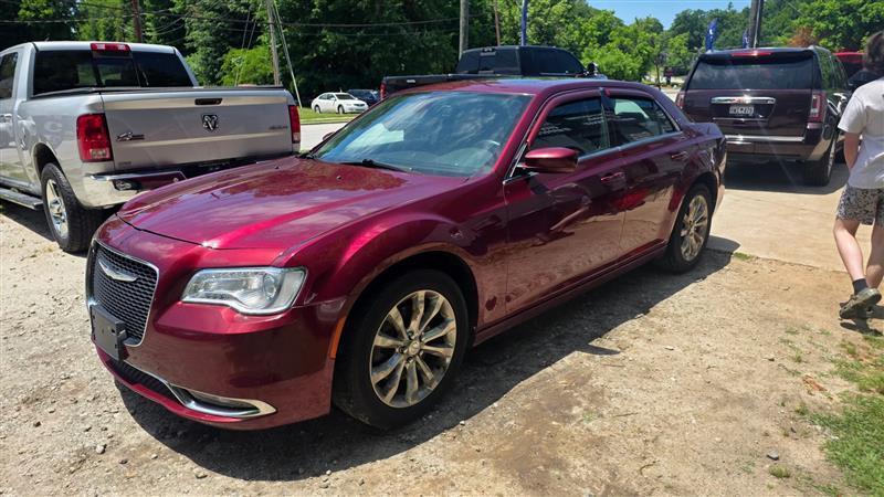 Chrysler 300  2017