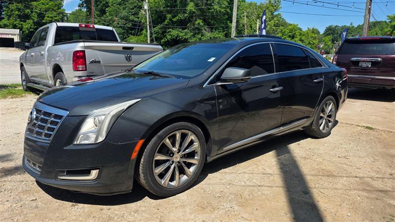 Cadillac XTS  2013