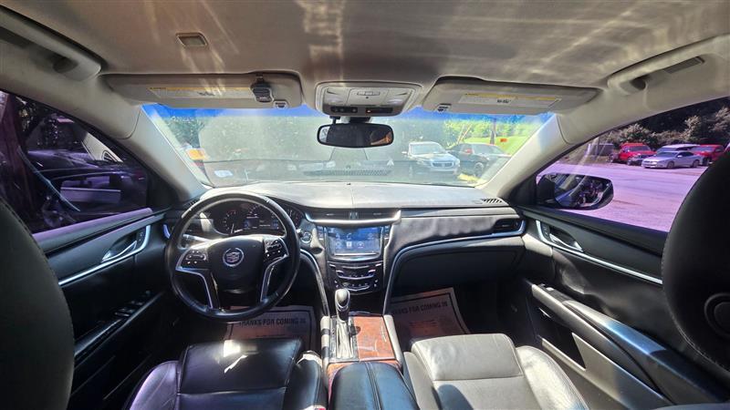 Cadillac XTS  2013