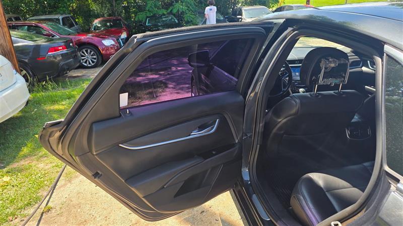 Cadillac XTS  2013