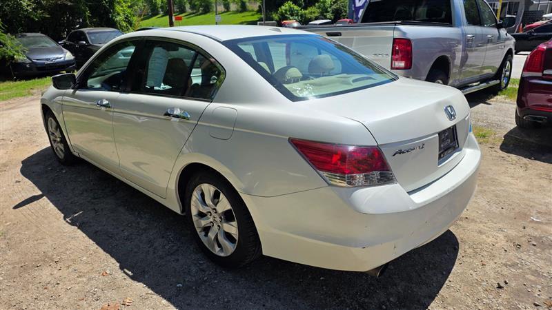 Honda Accord  2010