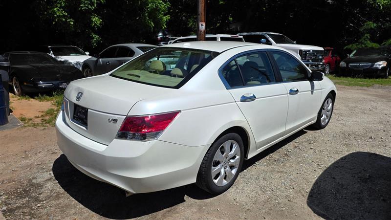 Honda Accord  2010