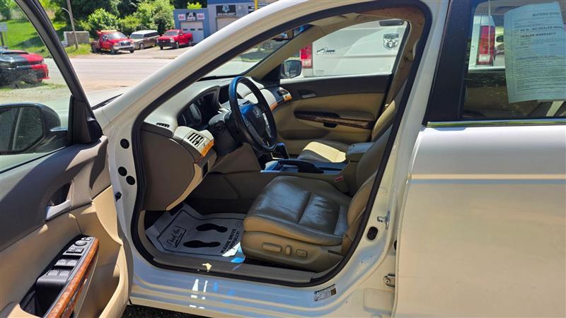 Honda Accord  2010