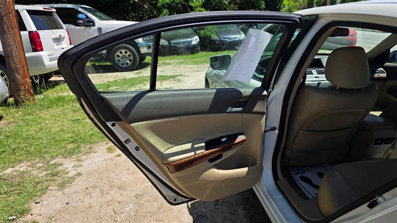 Honda Accord  2010