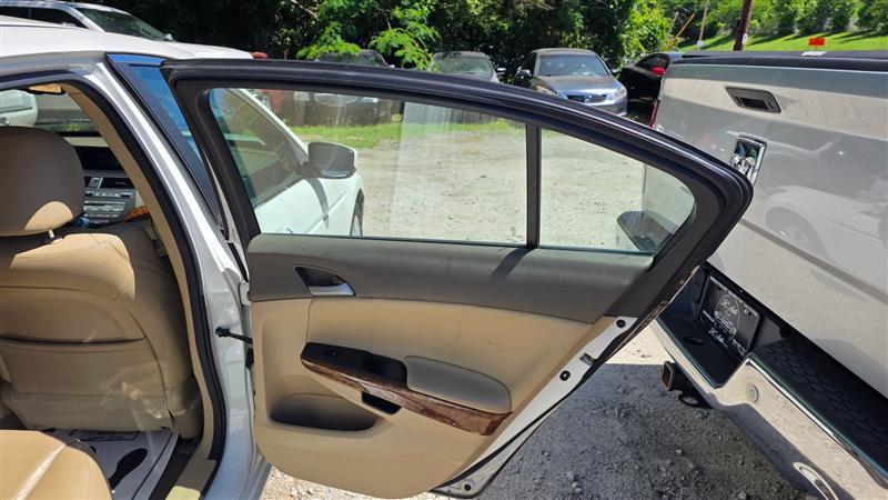 Honda Accord  2010