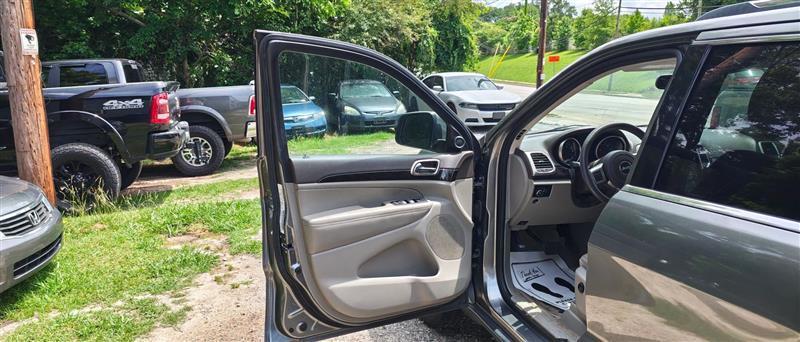 Jeep Grand Cherokee  2013