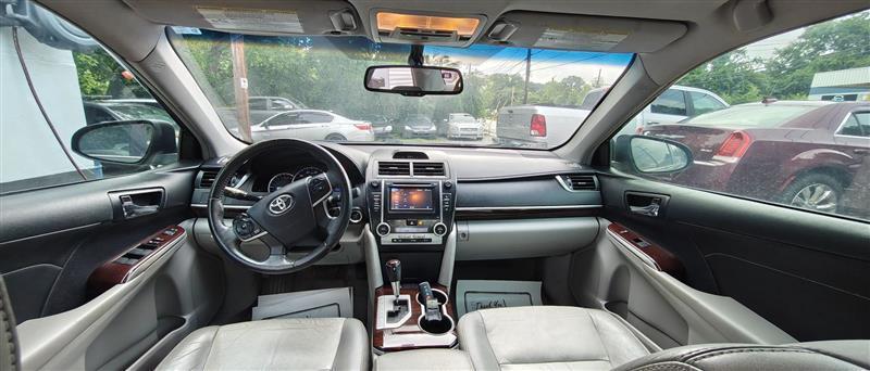 Toyota Camry  2013