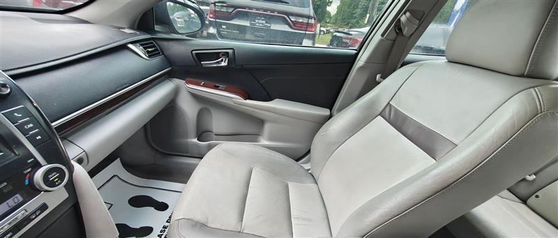 Toyota Camry  2013