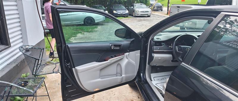 Toyota Camry  2013