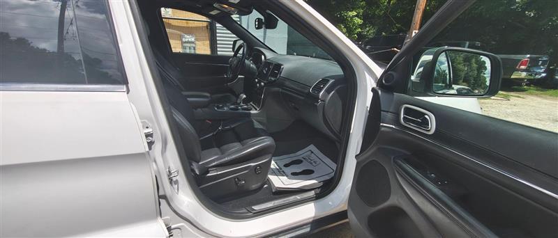 Jeep Grand Cherokee  2021