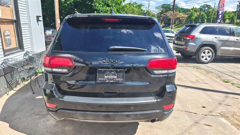 Jeep Grand Cherokee  2021